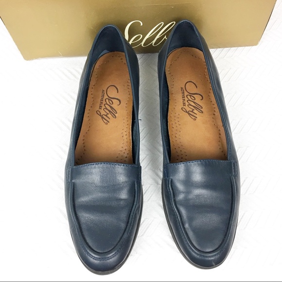 Selby Shoes - SELBY Shoes EUC Size 7N Navy blue